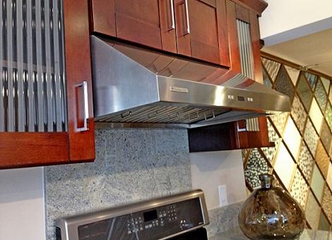 Undercabinet Mount Range Hood With Baffle Filters From XtremeAir