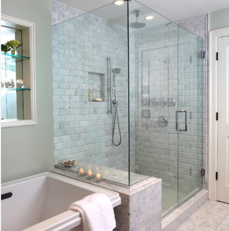 Frameless showers have a sleek, fresh, modern feel. (By Justine Sterling Design)