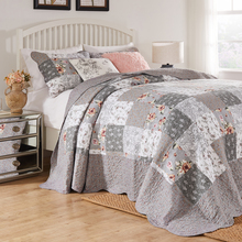 Collection Giulia by Greenland Home Fashions