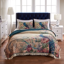 Collection Eden Peacock by Greenland Home Fashions