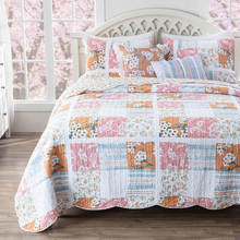 Collection Everly by Greenland Home Fashions
