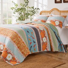 Collection Carlie by Greenland Home Fashions