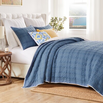 Greenland Home Fashions Portofino Blue Quilt Set 3-Piece Full/Queen 90x90 + 20x26 (2), 636047448415, GL-2404GMSQ