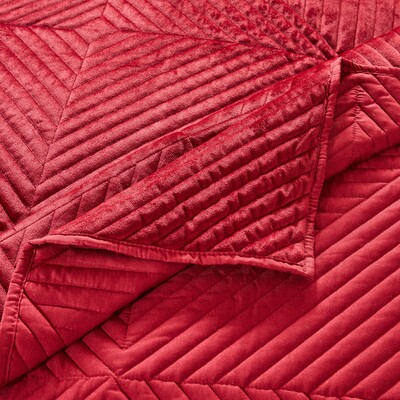 Greenland Home Fashions Riviera Velvet Red Quilt Set 3-Piece King/Cal King 105x95 + 20x36 (2), 636047442826, GL-2305RMSK