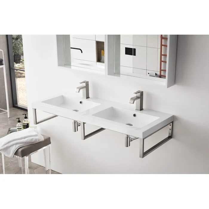 James-Martin-055BK18BNK47WG2-1