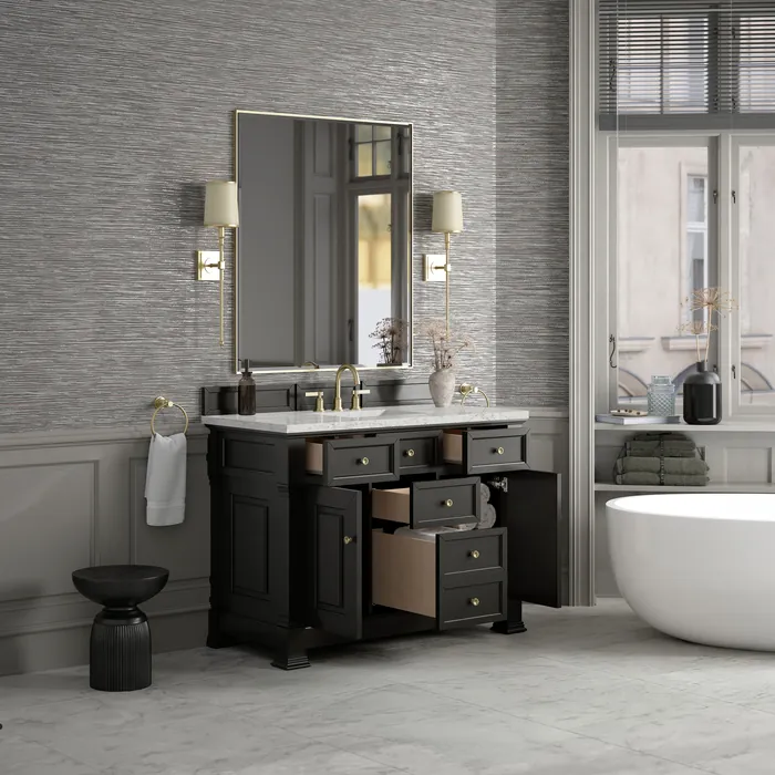 James-Martin-547V48BKO3EJP-4