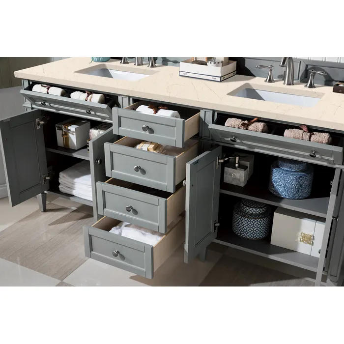 James-Martin-650V72UGR3EMR-1