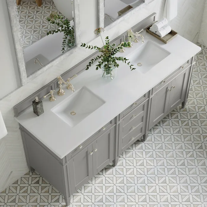 James-Martin-650V72UGR3WZ-2