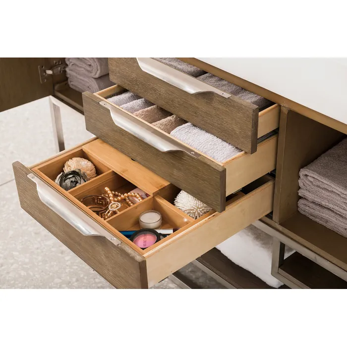 James-Martin-983V59DLTOBNGW-2