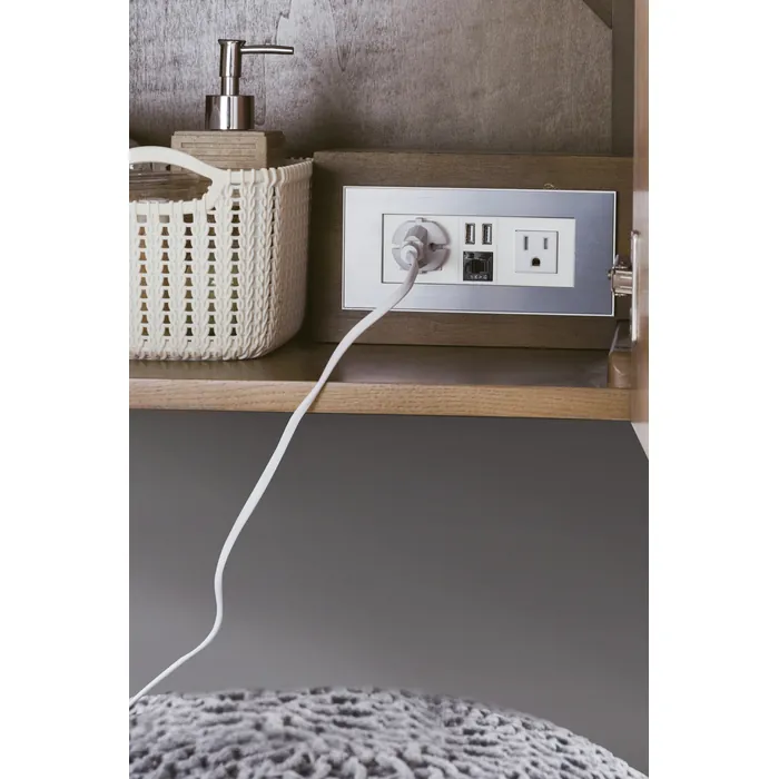 James-Martin-983V72DWLOGGW-2