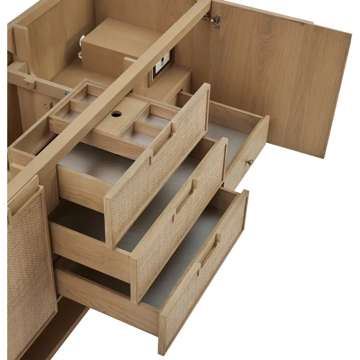 James-Martin-D225V72SSO-3