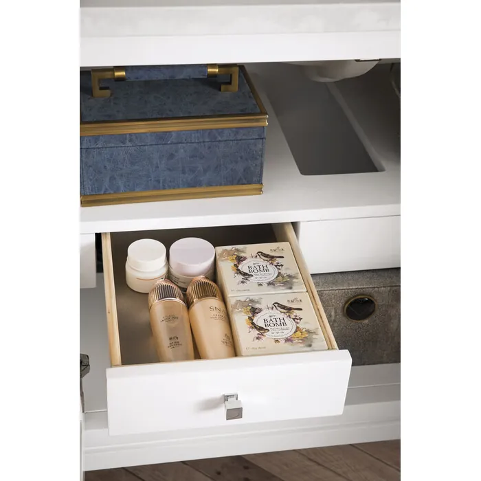 James-Martin-E645V72GW3AF-5