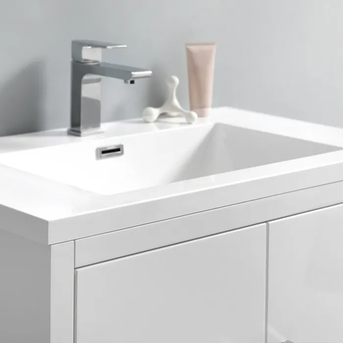 Fresca-FCB9430WHI-1