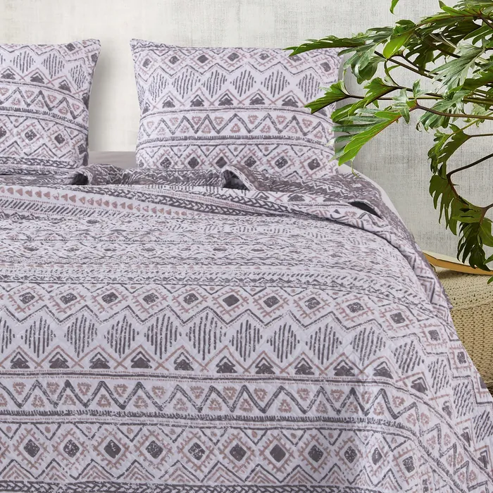 Greenland-Home-Fashions-GL1901BMSQ-2