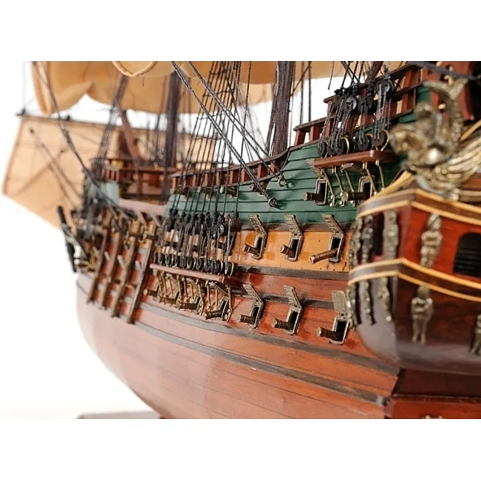 Old-Modern-Handicrafts-T027-2