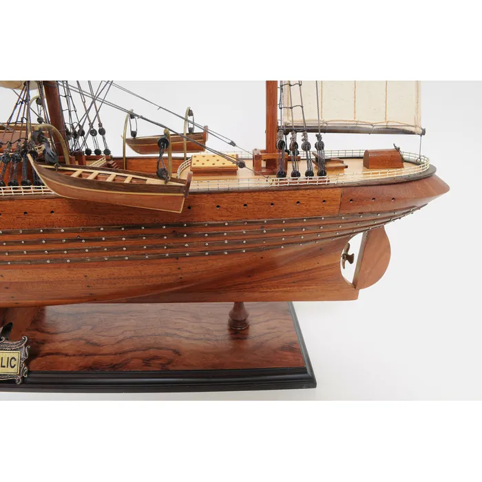 Old-Modern-Handicrafts-T062-5