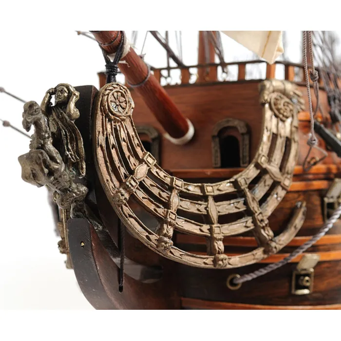 Old-Modern-Handicrafts-T072-3