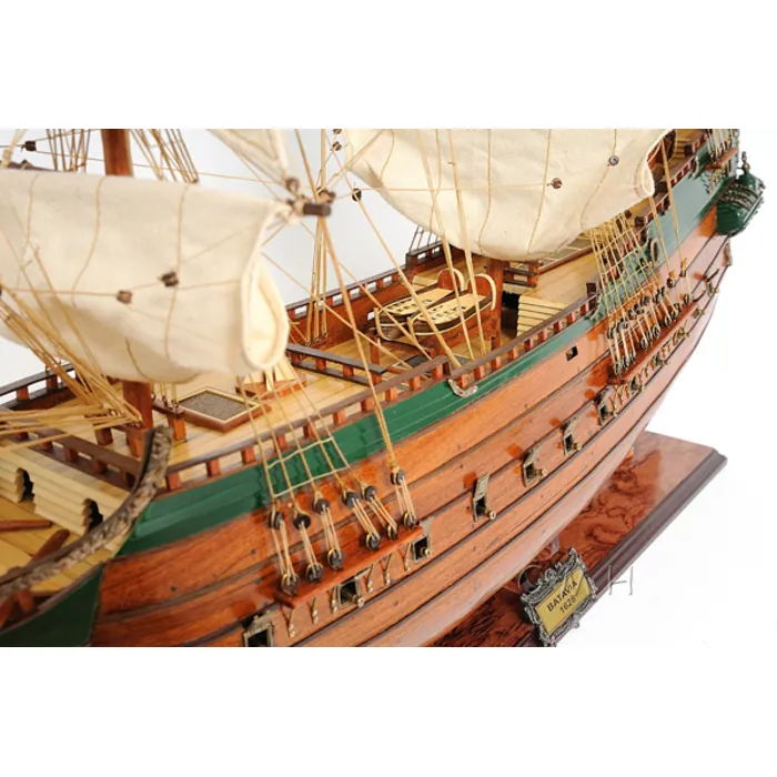 Old-Modern-Handicrafts-T125-4