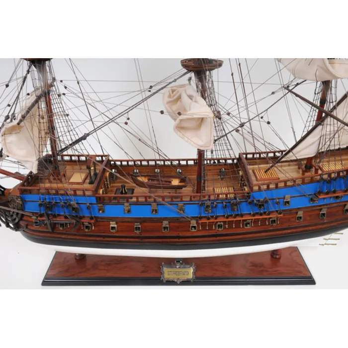 Old-Modern-Handicrafts-T264-3
