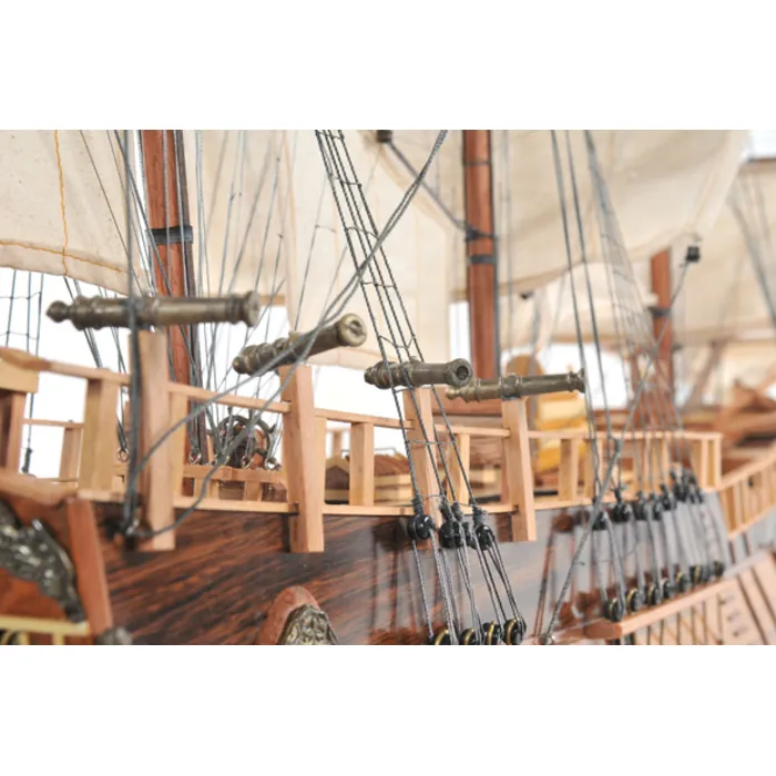 Old-Modern-Handicrafts-T275-11