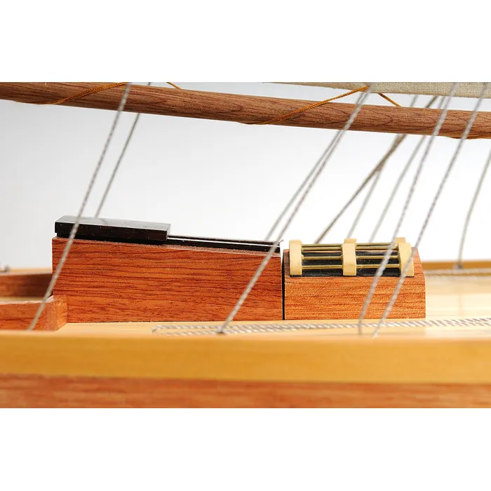 Old-Modern-Handicrafts-Y035-1