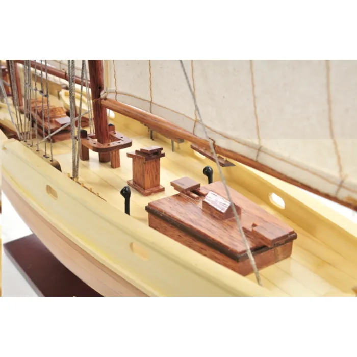 Old-Modern-Handicrafts-Y211-2