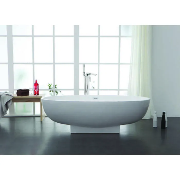 Streamline-Bath-KH70140-1