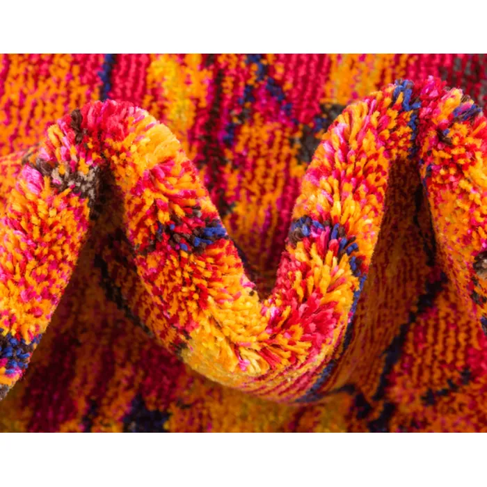 Unique-Loom-3121446-1