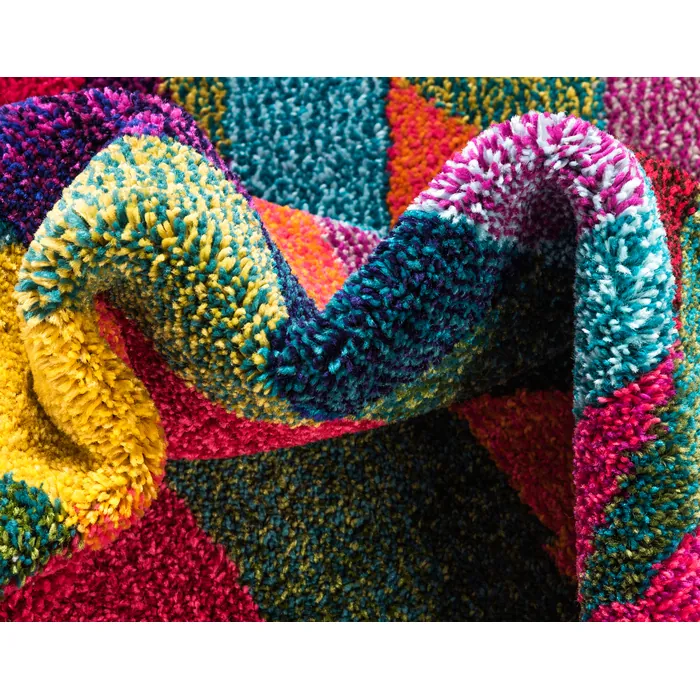 Unique-Loom-3122187-1