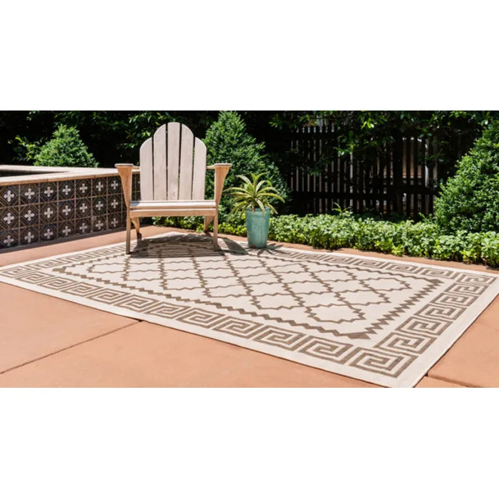 Unique-Loom-3126668-1