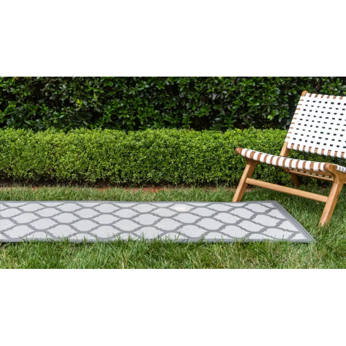 Unique-Loom-3127183-2