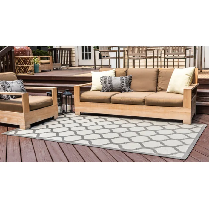 Unique-Loom-3127184-1