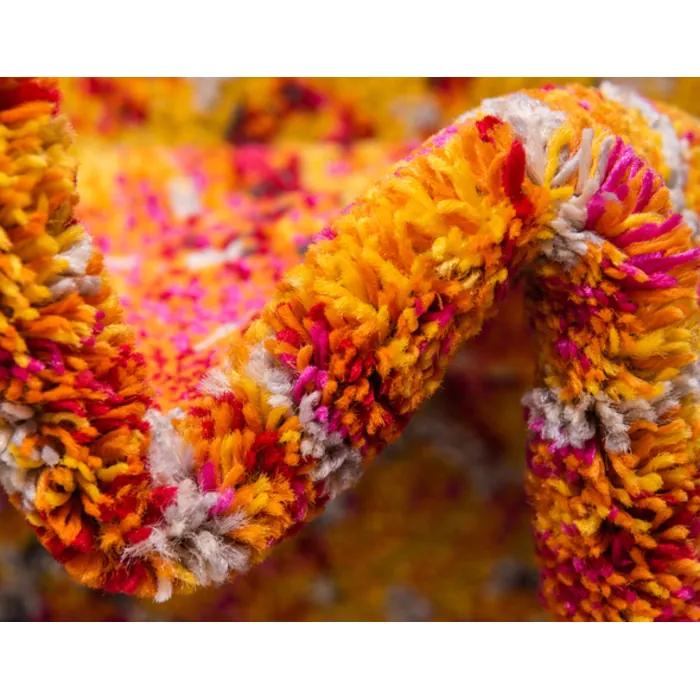 Unique-Loom-3127727-1