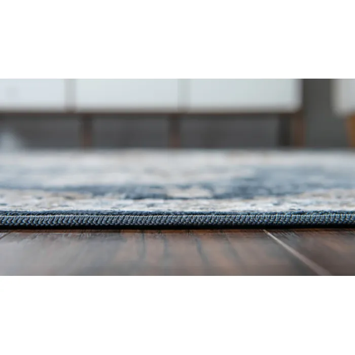 Unique-Loom-3135959-1