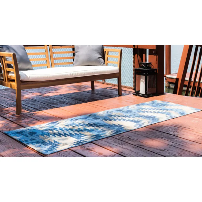 Unique-Loom-3138411-3