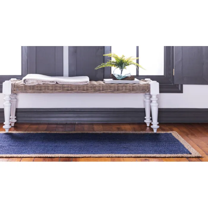 Unique-Loom-3138932-2