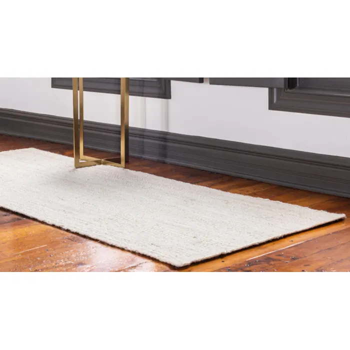 Unique-Loom-3138942-3