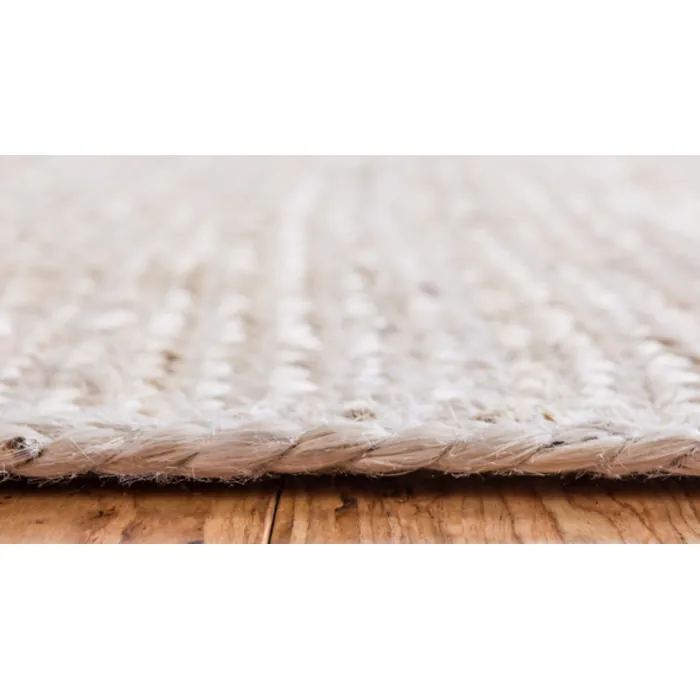 Unique-Loom-3138942-1