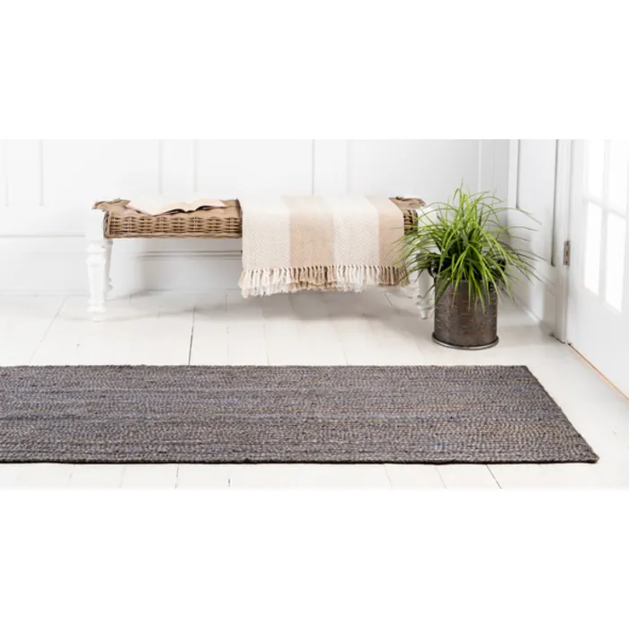 Unique-Loom-3138947-2