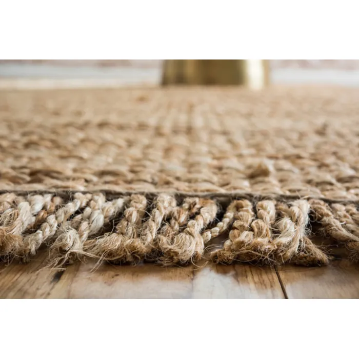 Unique-Loom-3138968-2