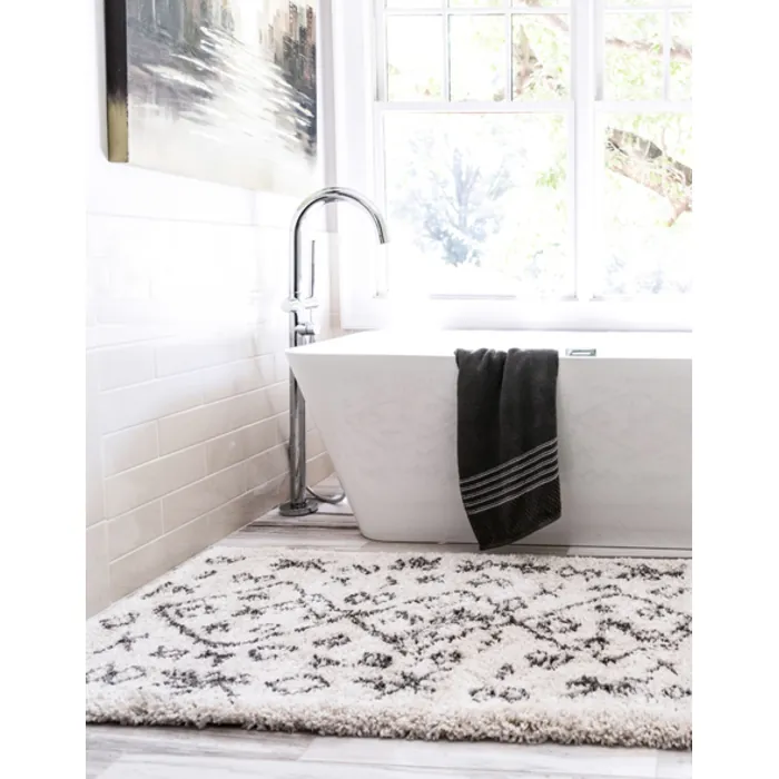 Unique-Loom-3139376-3