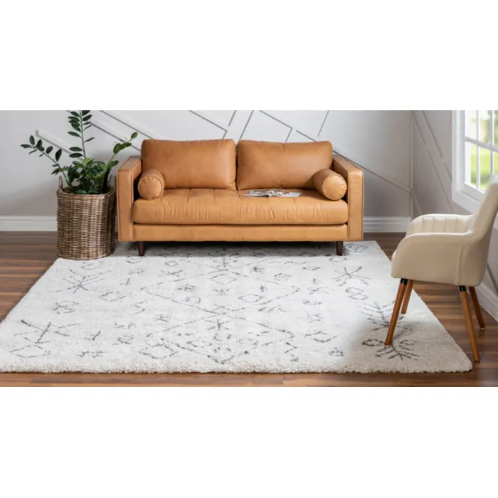 Unique-Loom-3139379-2