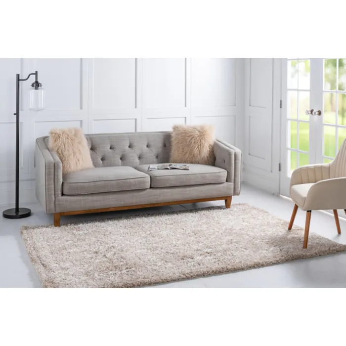 Unique-Loom-3139396-3