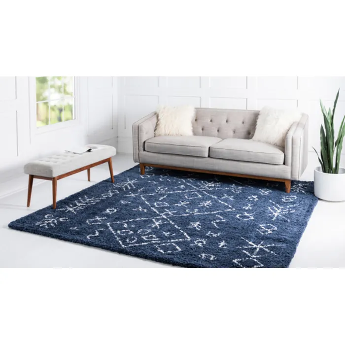 Unique-Loom-3139403-3