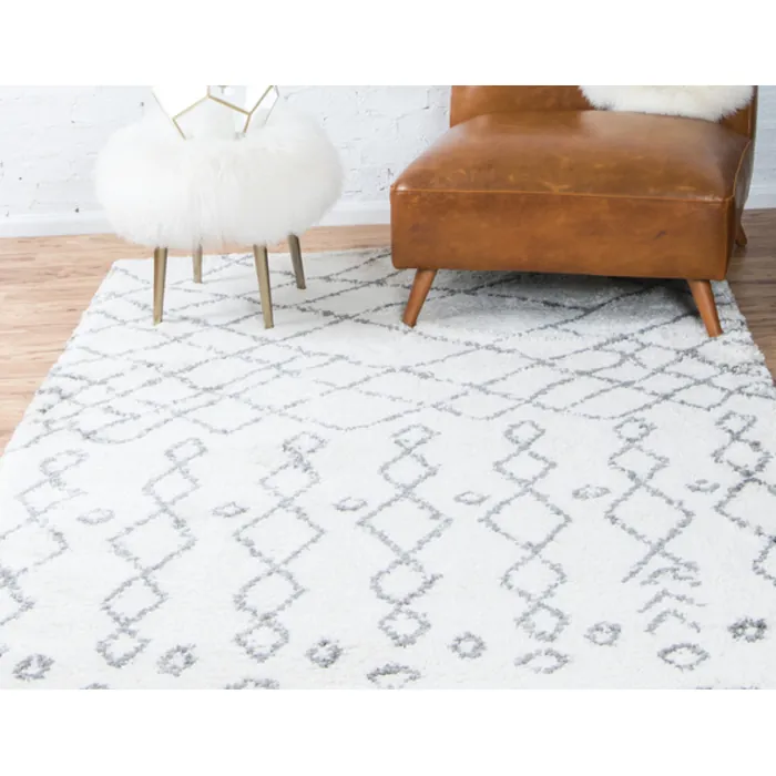 Unique-Loom-3139420-2