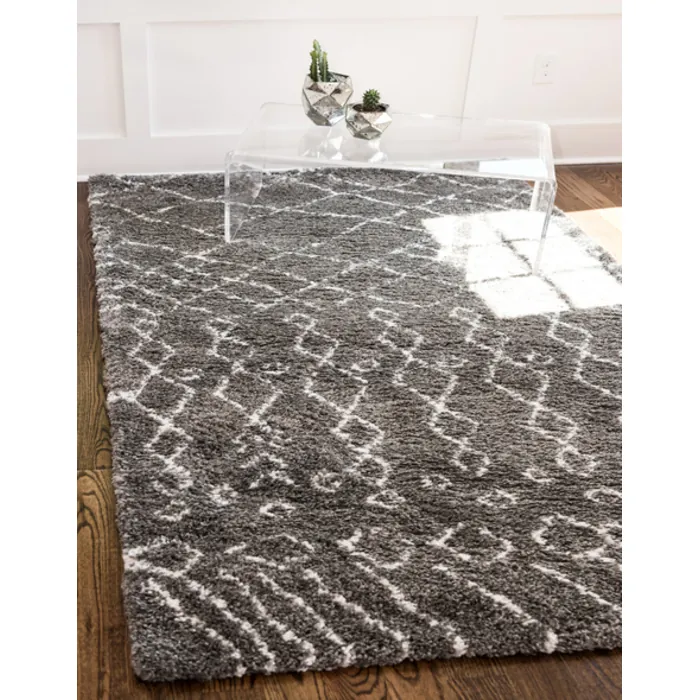 Unique-Loom-3139428-2