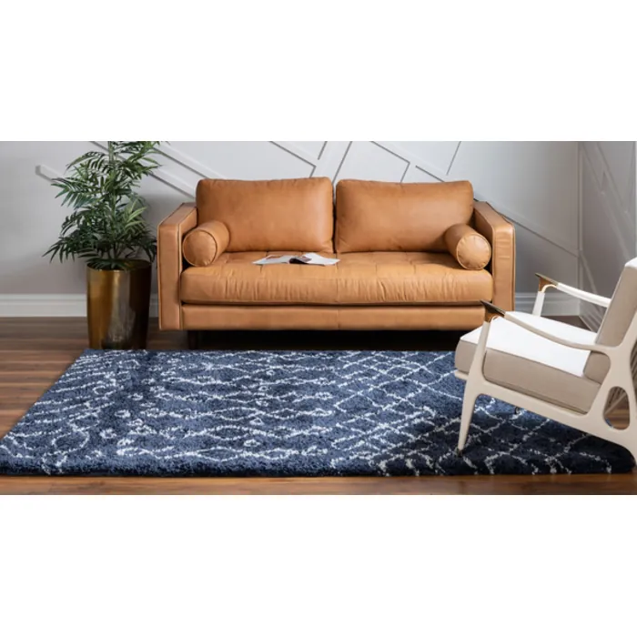 Unique-Loom-3139444-1