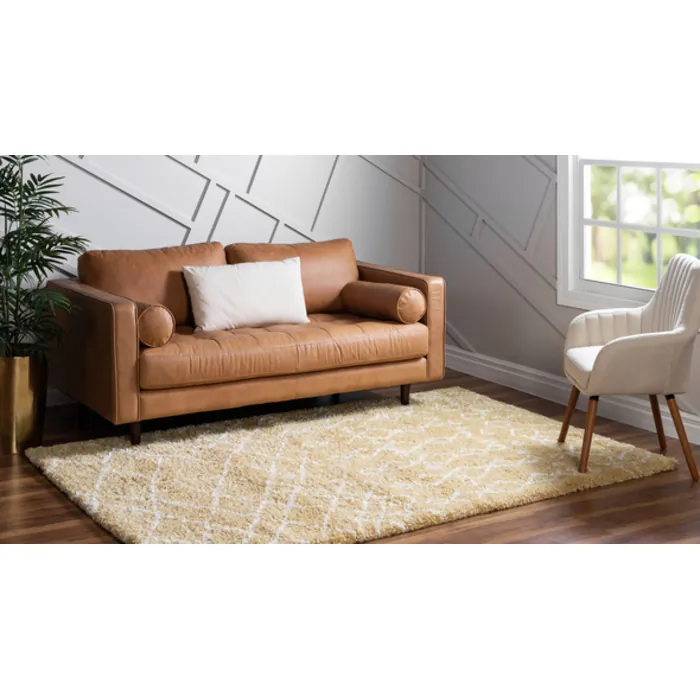 Unique-Loom-3139452-2