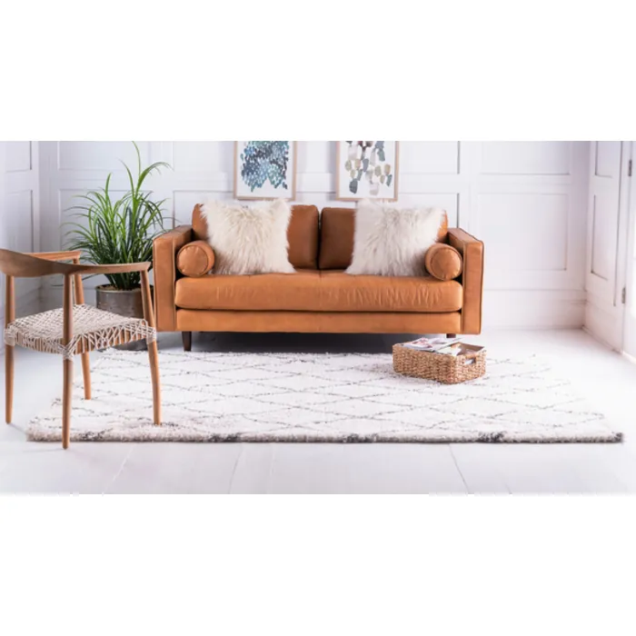 Unique-Loom-3139460-2