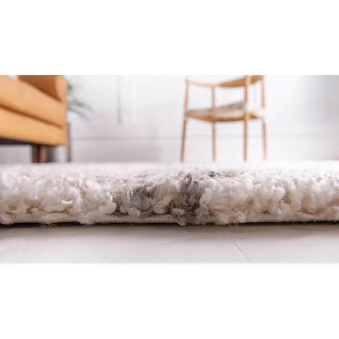 Unique-Loom-3139463-1